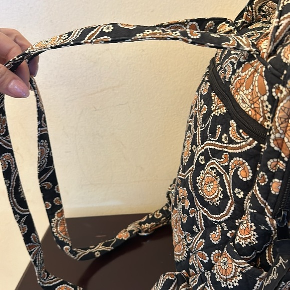Vera Bradley small backpack . Fair condition - Picture 4 of 8